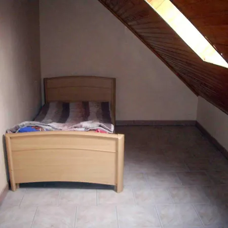 4 Rue Albert Schweitzer *
