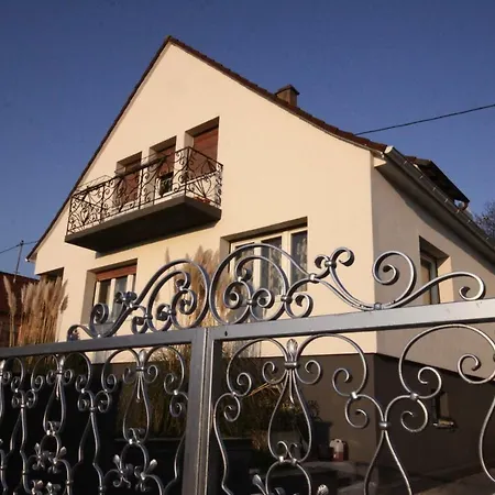 4 Rue Albert Schweitzer Prázdninový dům *